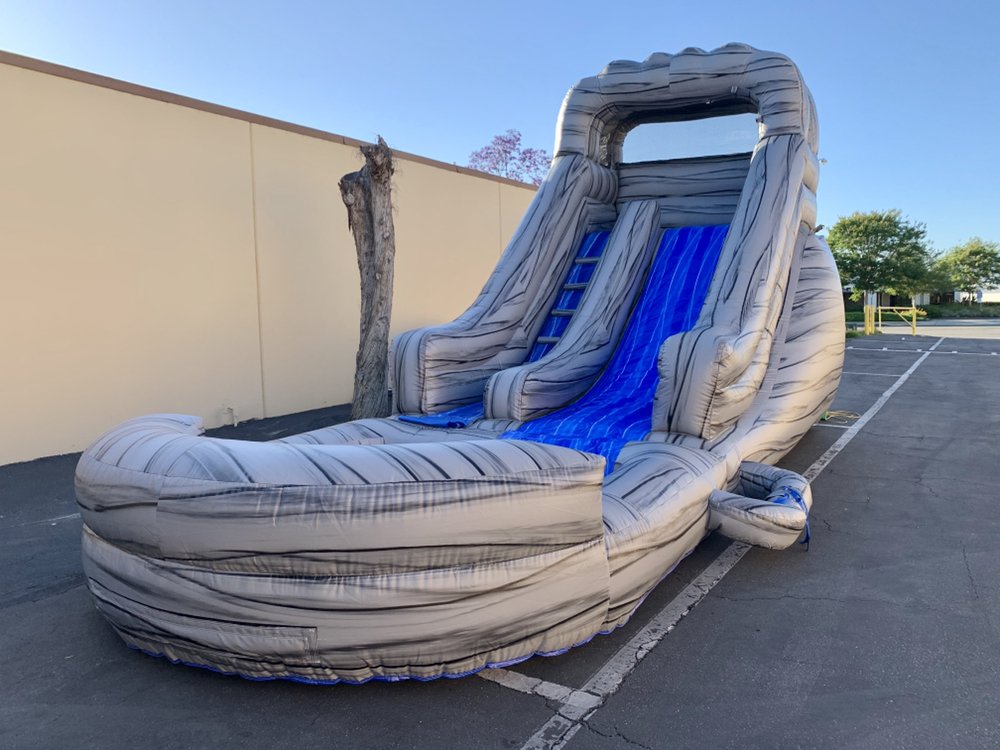 Dry or Wet Inflatable Slide