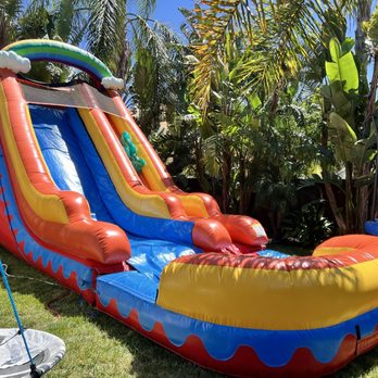 Top Trusted Bounce House Manufacturers for Reliable Quality